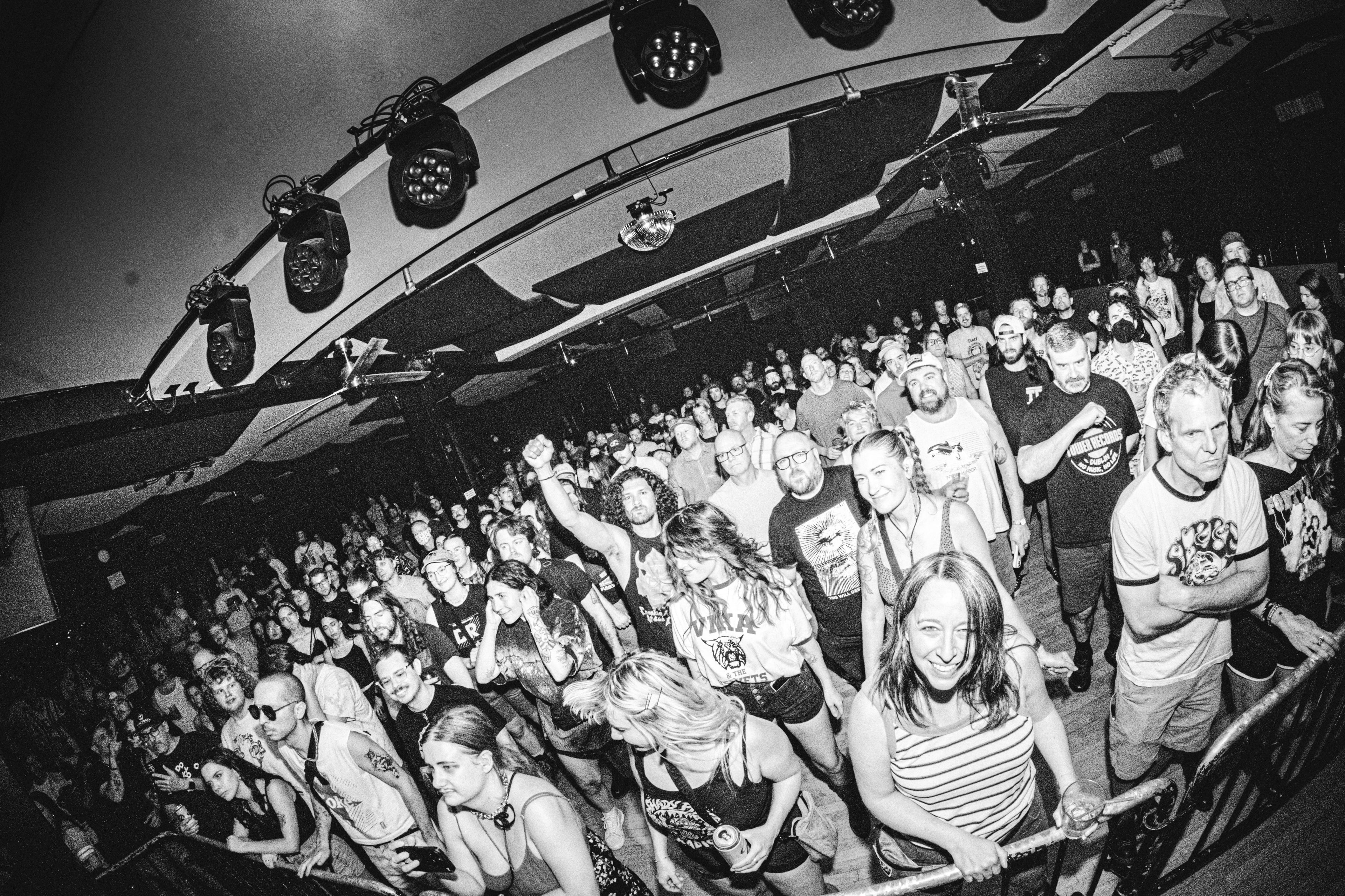 Load video: “Stress Fracture” by Buddy Wynkoop is a high-energy art punk anthem from Portland, Oregon — blending spoken-word chaos, angular guitars, and manic post-punk rhythm. It’s about anxiety, burnout, and finding rhythm in the collapse.